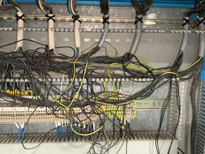 Used AP&T _UNKNOWN_ Electrical Panels Ohio US | HGR 24 #1335296