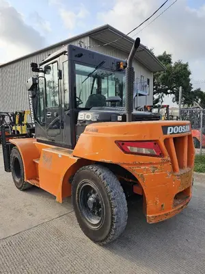 Used 2016 DOOSAN D80S-5 Internal Combustion Forklifts: Pneumatic Tire Illinois US | Somerset Equipment Sales #1546245