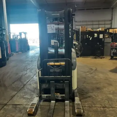 USED 2019 CROWN RR5725-45