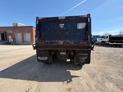 2023 VOLVO VNR300 Dump Trucks | Platinum Group (6)