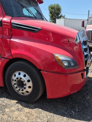 Used 2019 FREIGHTLINER CASCADIA Miscellaneous Trucks/Trailers California US | Revelation Machinery #1277595