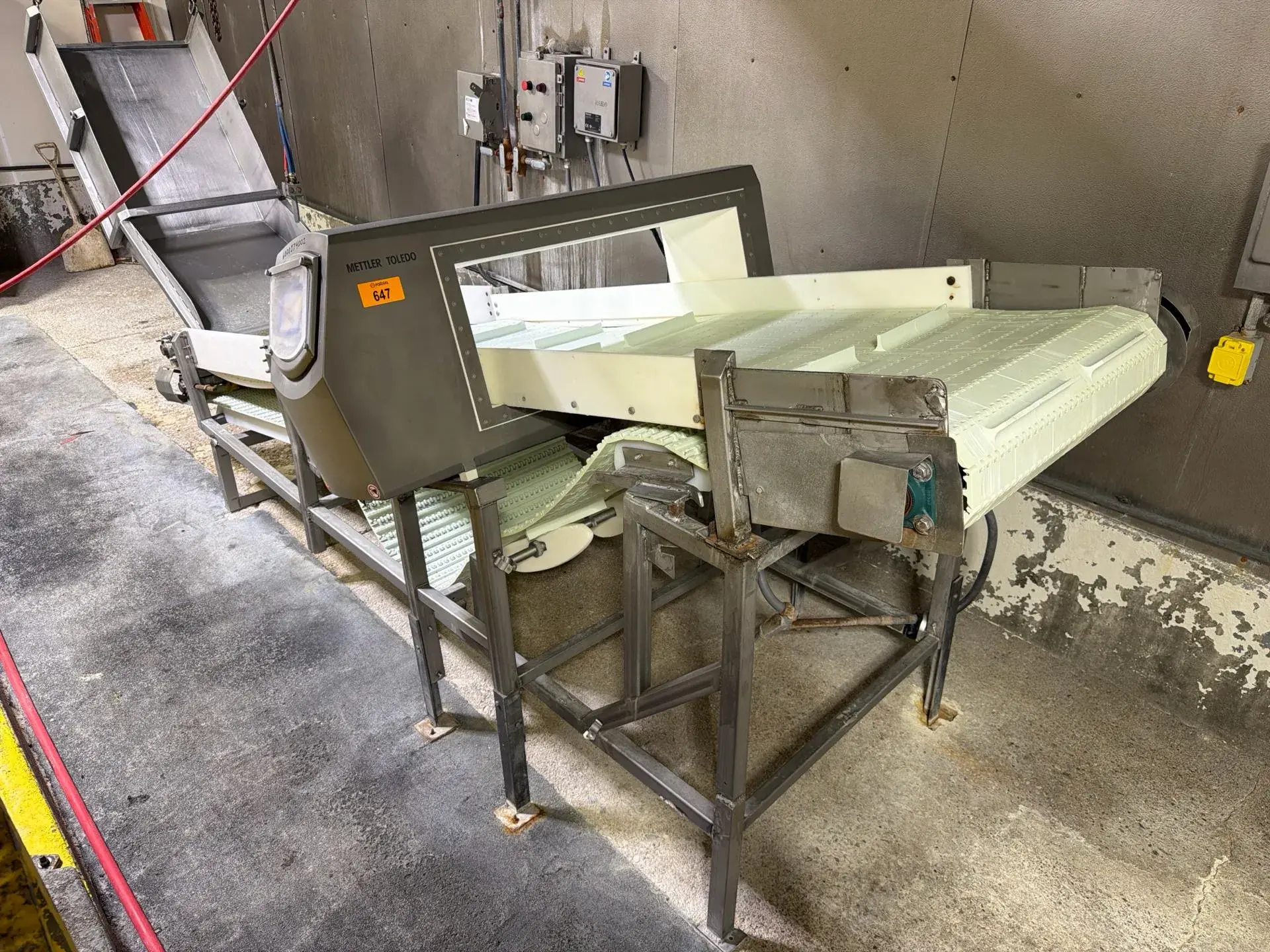 Used METTLER TOLEDO SAFELINE Metal Detectors Illinois US | M&M Equipment Corp. #1704338
