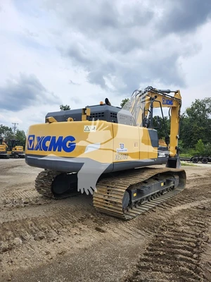 USED 2020 XCMG XE210U