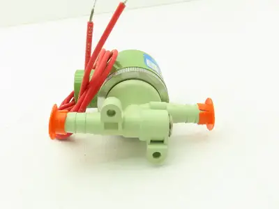 Honeywell Skinner V42LB0JV022 Solenoid Valve 2-Way (NC) 24V/60 20 PSI 3/8" Hose
