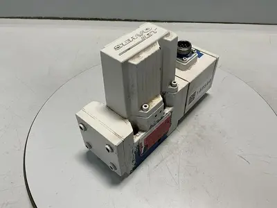 USED MOOG D661-5009