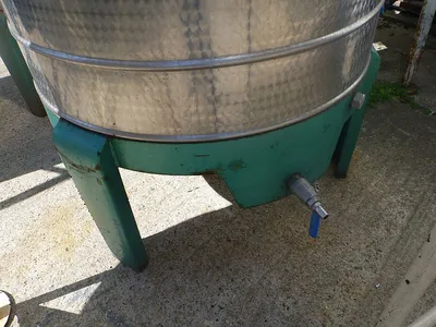 _UNKNOWN_ 1000 Liters Tanks SS Europe 0-4,999 Litres | Perry Equipment (5)