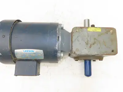 Leeson Gearmotor .5Hp 230/460V 15:1 Boston Gear Reducer 115rpm Dual Shaft 56C