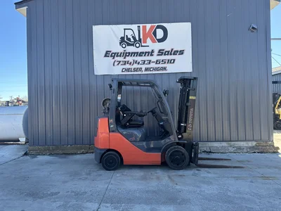 Used TOYOTA 8FGCU25 Misc Forklifts Michigan US | KD Equipment Sales #1550282