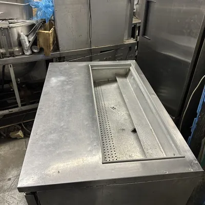 174-0176 Fogel FLP-45-12 45” Self Contained Prep Station Cooler