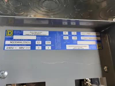 USED SQUARE D NQOD484L225CU
