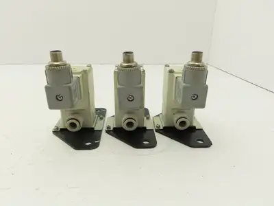 SMC VX230HZ3A 2-Way Solenoid Valve NC 24VDC 3/8" Push Connect  Lot of 3