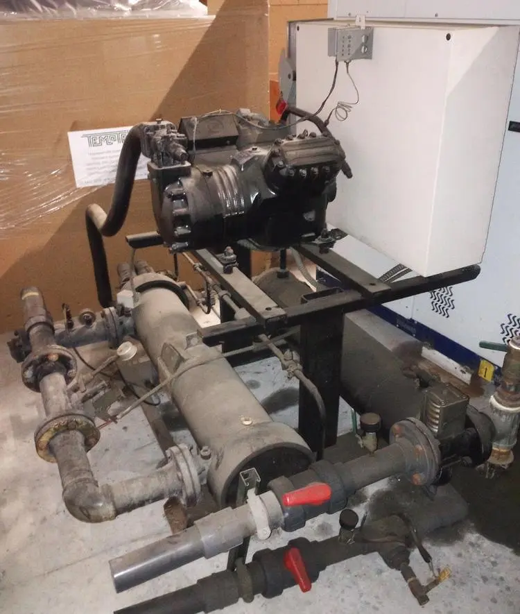 AEC 30 Ton Water Cooled Chiller – New 1999