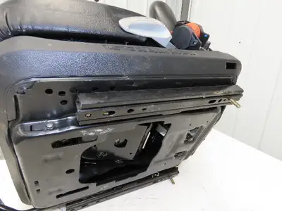 Grammer Forklift Seat Black Vinyl Adjustable Removed From Linde 1114891