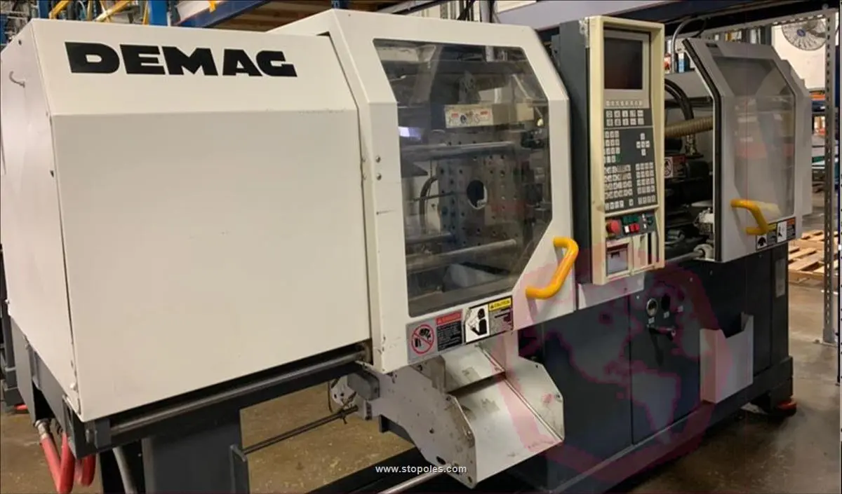 USED 1996 DEMAG ET 250-35