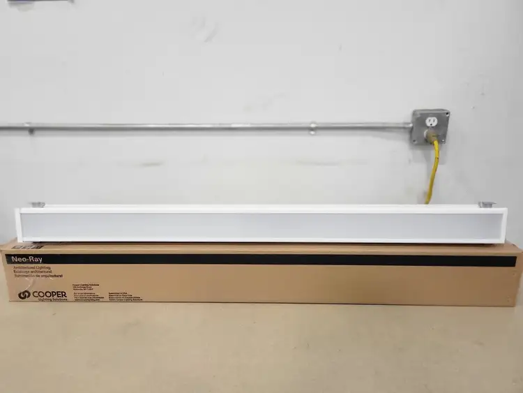 New | in-Stock COOPER S123DR-S775D935-FTT-4F3E-D-1-UDD-F-W Lighting British Columbia CA | Lenmark #249320