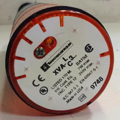 USED TELEMECANIQUE XVA-LC3