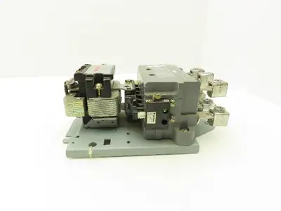 Furnas 40JB32AF NEMA 4 Motor Starter Contactor 135A 600VAC 3PH 100Hp 120V Coil
