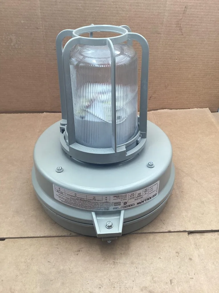Killark Industrial LED Light; VM1L4530; 45W 50/60Hz T4