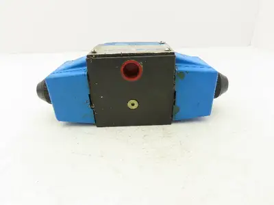 Used VICKERS _UNKNOWN_ Valves/Fittings Indiana US | Arrow Industrial #1316968