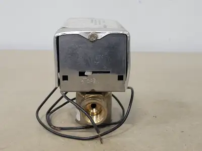 USED JOHNSON CONTROLS JT2221H13A020