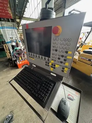 USED BYSTRONIC XPERT 200