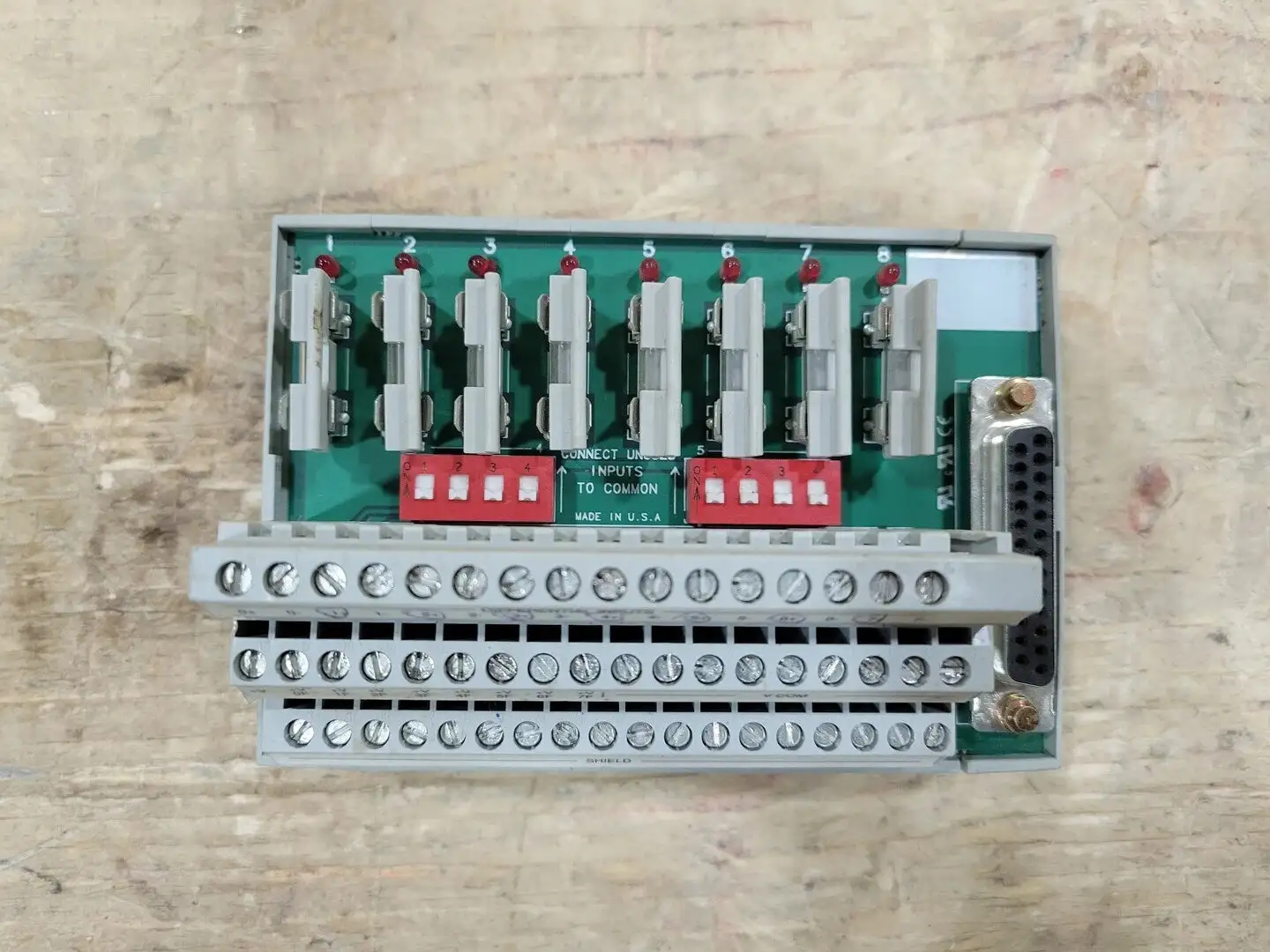 USED ALLEN-BRADLEY 1492-A1FM8-F-5