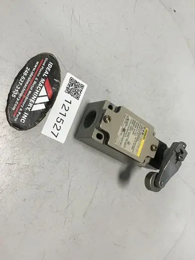USED OMRON D4B-2115N-R