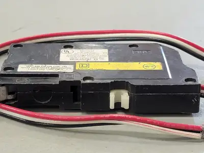 USED SQUARE D QOB120