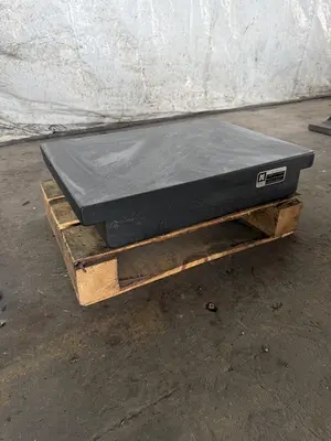 18" X 24" MITCHELLS GRANITE INSPECTION TABLE. STOCK # 0902124