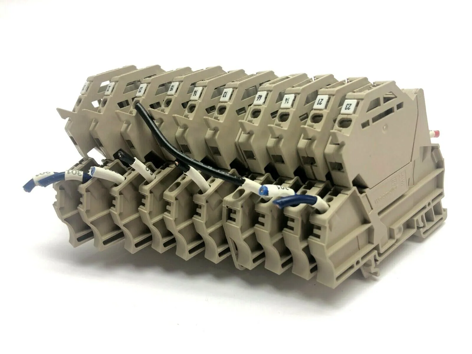ZSI 2.5 | Weidmuller  Tan Din Rail Terminal 2.5 mm Sq. 500V LOT OF 10 - Used