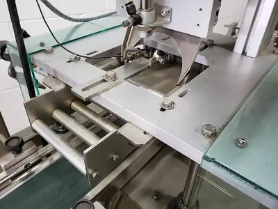 SeaPro Systems Single Lane Cup Sealer