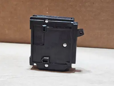 USED SCHNEIDER ELECTRIC CHOM120