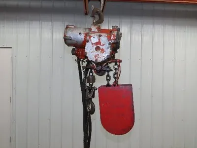 Chicago Pneumatic 1/2 Ton 1000Lb Power Vane Air Chain Hoist 9' 9" Lift  Pendant