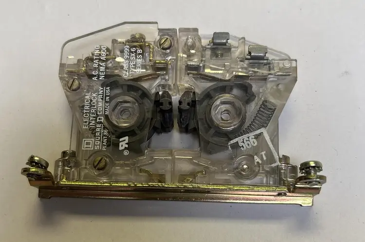 Used SQUARE D 9999SX-6 Miscellaneous Equipment (Electrical & Power) | Surplus Asset Holdings #1194748