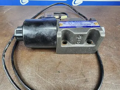 USED YUKEN DSG-03-2B2-D24-N1-50