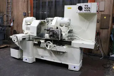 USED 1974 CINCINNATI MILACRON 273A