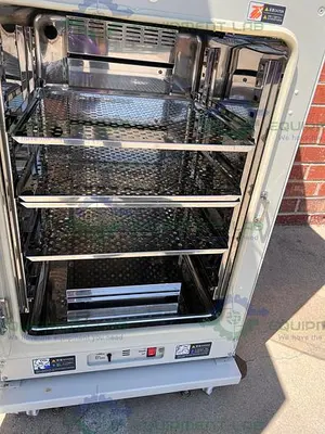 USED SANYO MCO-18 AIC CO2 DUAL STACKED INCUBATOR 170L, 110- 120V