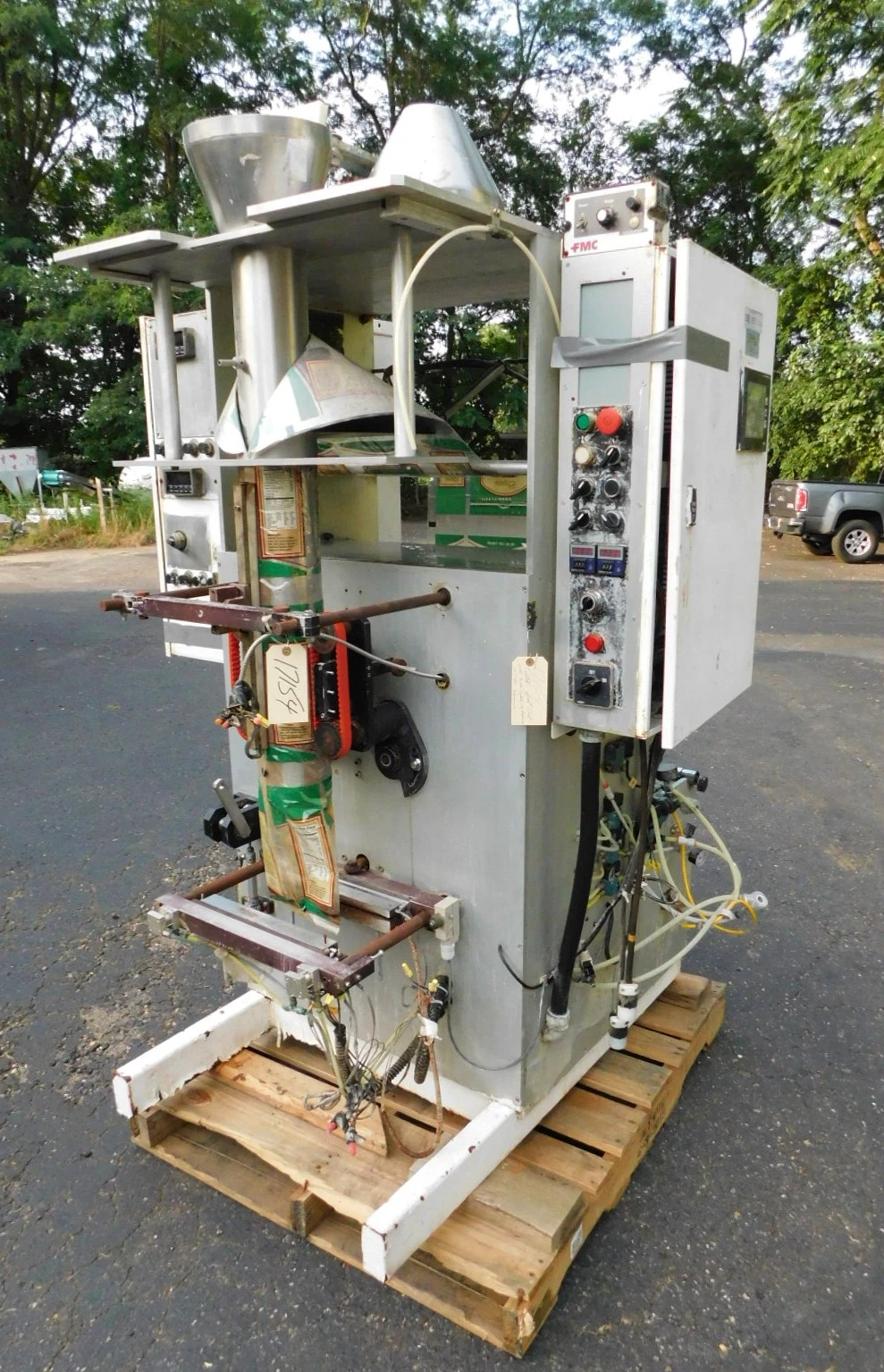 USED EURO PAK INTERANTIONAL BAGGER STALLIONI XL