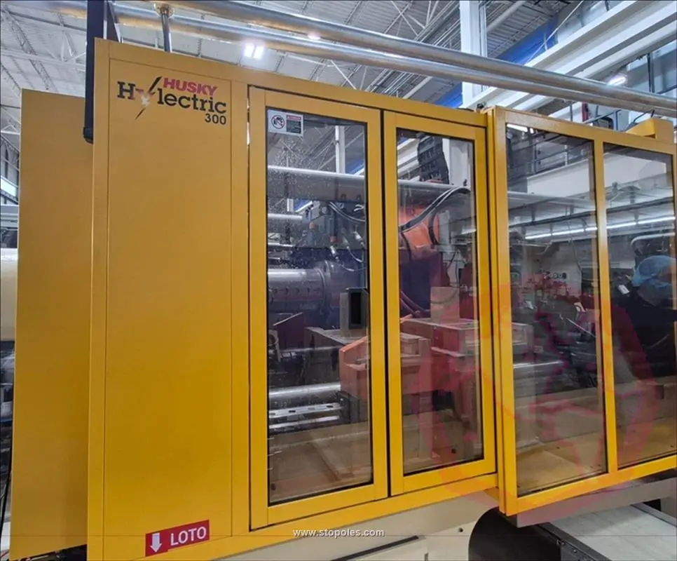 Used 2021 HUSKY H4 L300 RS80/65 Injection Molding Machines Ohio US | Stopol Equipment Sales LLC #1419067