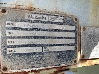 USED WAUKESHA L7042GU