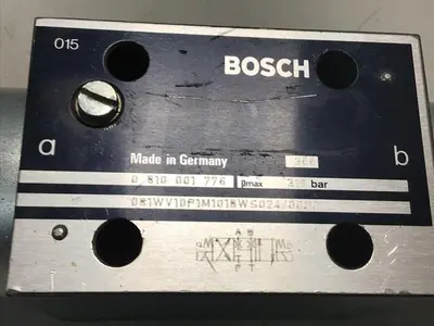 USED BOSCH 0 810 001 776