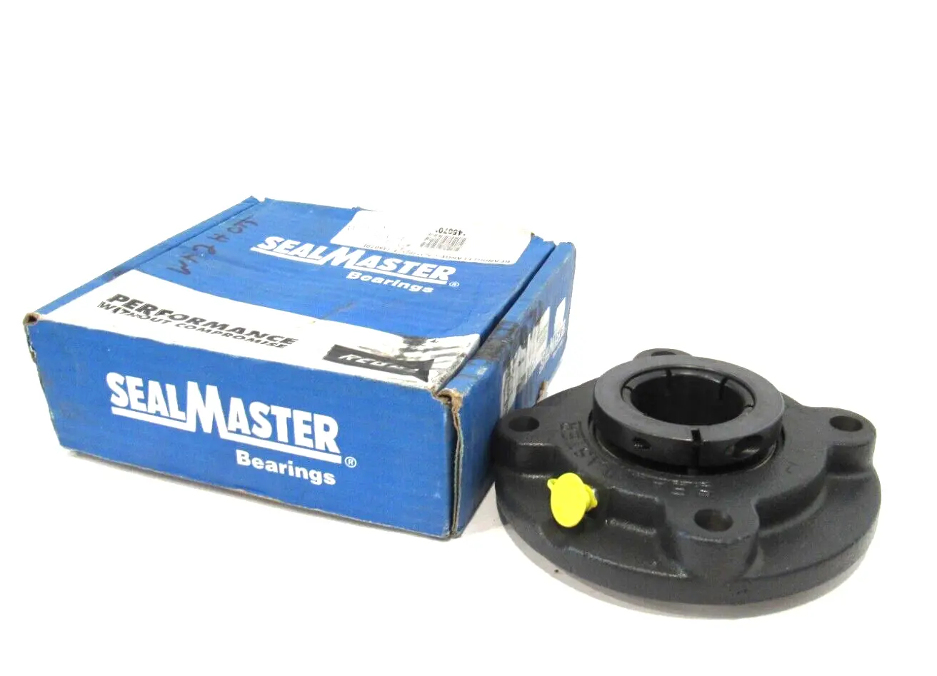 NEW SEALMASTER SFC-28T FLANGE MOUNT BALL BEARING SFC28T
