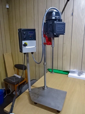 Rigal Bennett Lab  Sawtooth Stirrer 0.18 kw V/Speed