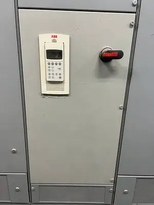 Modan 3000 VFD MCC, 600V, 3-Ph, 1200A, 6 Sections