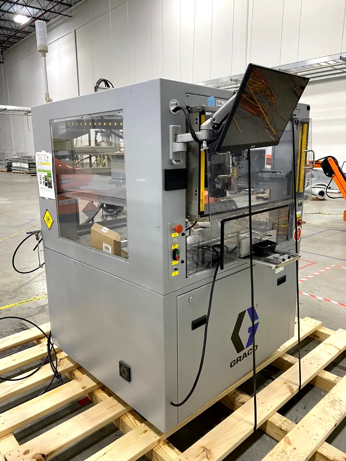USED GRACO GSD-500 SMART DISPENSING MACHINE