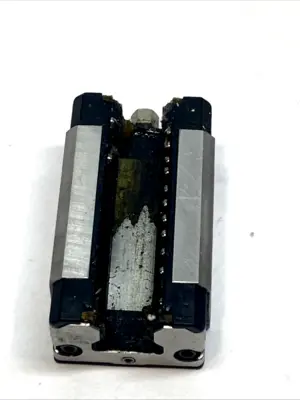 Used REXROTH BALL RUNNER BLOCK SIZE 15 R162219423 Misc Industrial Equipment | Maverick Industrial Sales #1102461