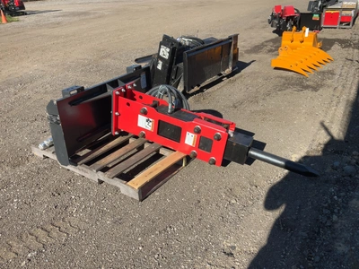 Used RAYTREE RMH680 HYDRAULIC HAMMER SKID STEER ATTACHMENT Misc Construction Attachements Michigan US | Miedema Asset Management Group #1579270