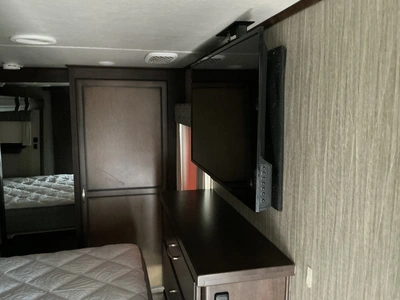 Used 2019 HEARTLAND BIG COUNTRY 3806RKD Campers, Caravans, Motorhomes Michigan US | Miedema Asset Management Group #1334395