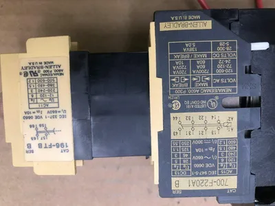 Allen-Bradley 700-F220A1 Series B Control Relay 10A 660V w/ 196-FTB Ser. B Timer
