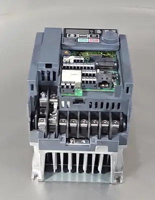 Mitsubishi FR-E820-0080-5-60 Inverter. Loc1B-21